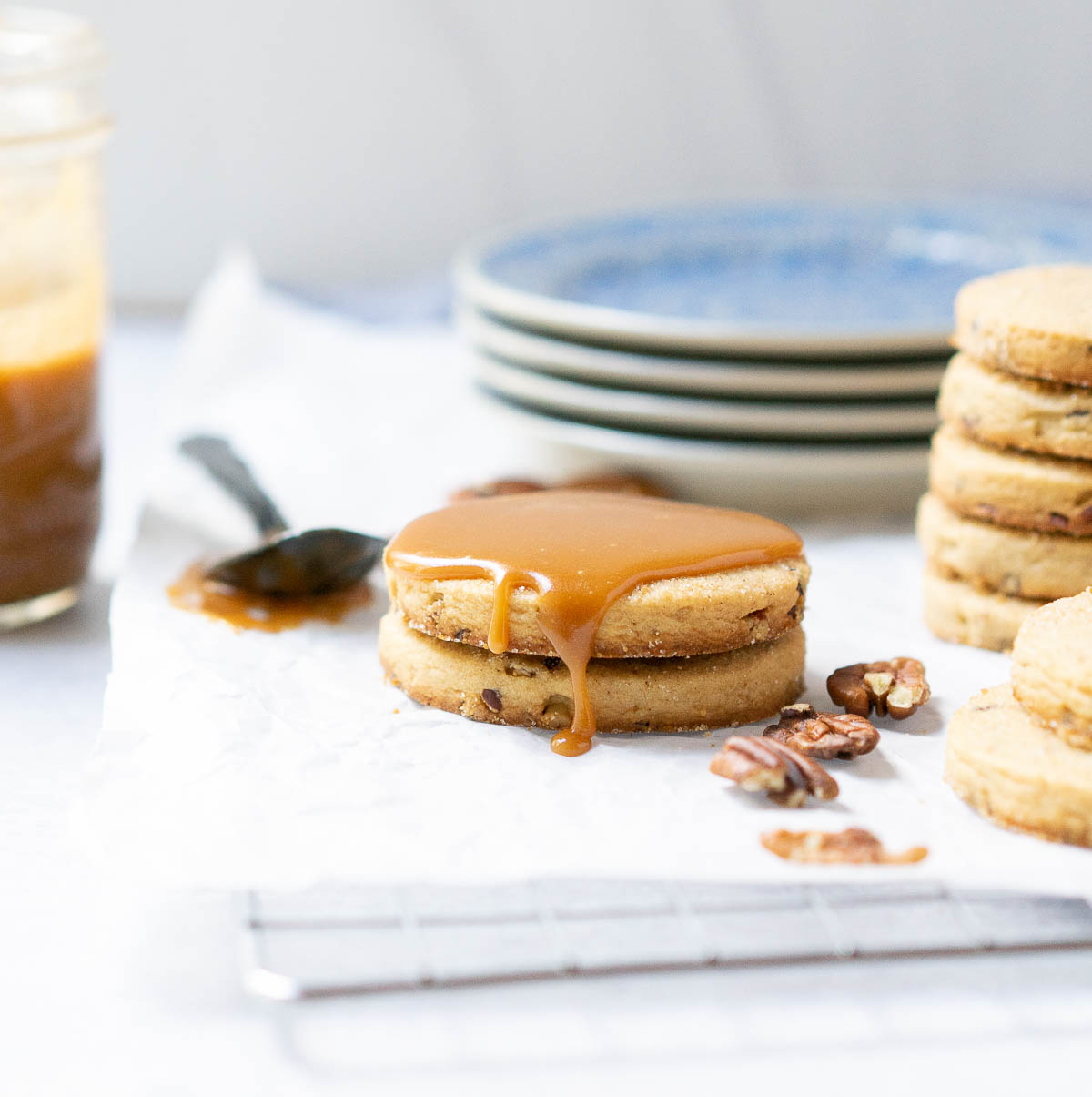 apple cider, maple and pecans sugar cookies