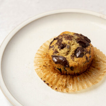 banana chocolate chunk muffins